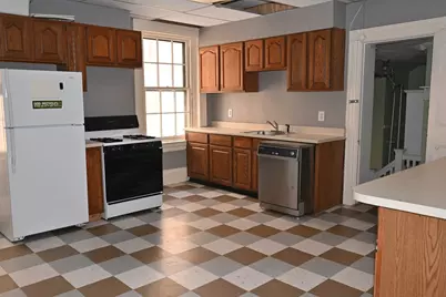 8 Kirk St, Lowell, MA 01852 - Photo 22