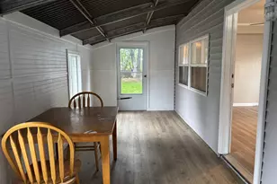 1346 Newport Ave, Attleboro, MA 02703 - Photo 20
