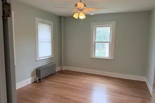 56 S Main St, Uxbridge, MA 01569 - Photo 20