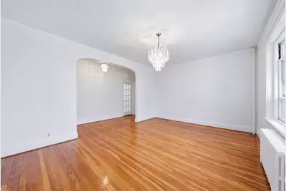 413 Washington Street #4, Brookline, MA 02446 - Photo 4