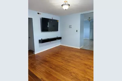 382 Green St Ext, Brockton, MA 02301 - Photo 10