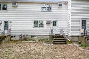 25 Oak St, Methuen, MA 01844 - Photo 30