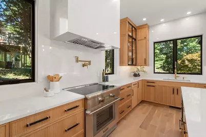 30 Dorr Rd, Newton, MA 02458 - Photo 14