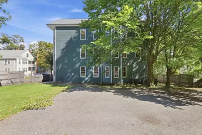 36 Howe St #3, Boston, MA 02125 - Photo 16
