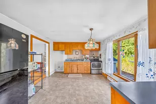 121 High St, Billerica, MA 01862 - Photo 8
