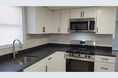 17 Mount Pleasant Street #17, Somerville, MA 02144 - Photo 2