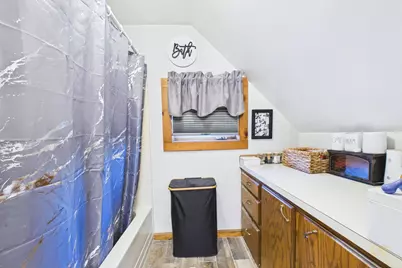 83 Rockland St, New Bedford, MA 02740 - Photo 12