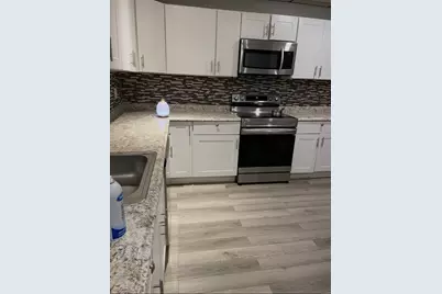 16-18 Franklin St #2, Whitman, MA 02382 - Photo 2