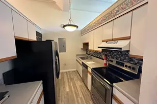 235 State St, Springfield, MA 01103 - Photo 2