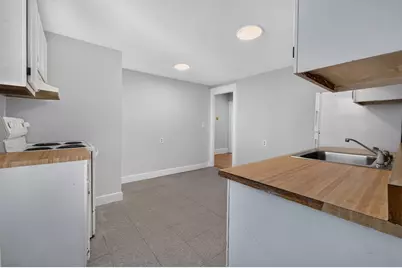 34 Central St, Somerville, MA 02143 - Photo 24
