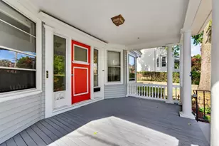 34 Central St, Somerville, MA 02143 - Photo 32
