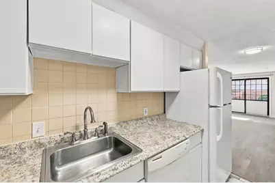 354 Broadway #5, Lynn, MA 01904 - Photo 6