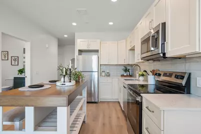 440 Broadway #403, Chelsea, MA 02150 - Photo 12