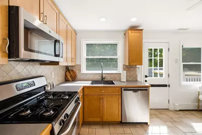 210 Nashua Rd, Billerica, MA 01862 - Photo 18