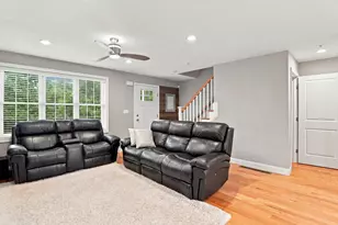 401 West St, East Bridgewater, MA 02333 - Photo 10