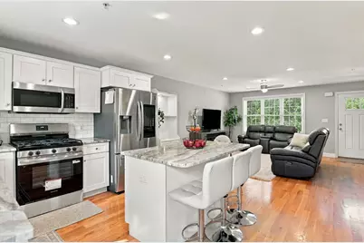 401 West St #C, East Bridgewater, MA 02333 - Photo 6