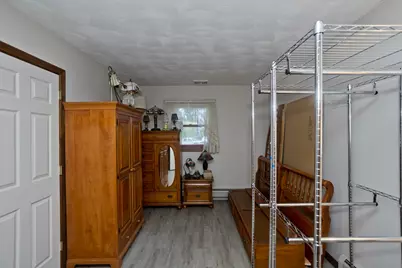 30 Dale St, Holyoke, MA 01040 - Photo 22
