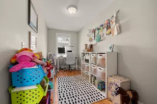 30 Park St, Boston, MA 02122 - Photo 14