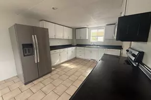 14 Arcadia St, Revere, MA 02151 - Photo 8