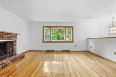 32 Westwood Street, Burlington, MA 01803 - Photo 8