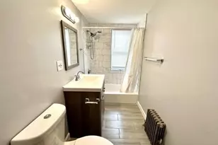8 Berkeley St, Watertown, MA 02472 - Photo 6