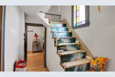34 Cambridge St, Springfield, MA 01109 - Photo 6