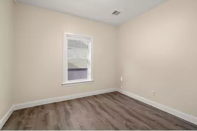 22 Oakland Street #B, Newton, MA 02458 - Photo 10