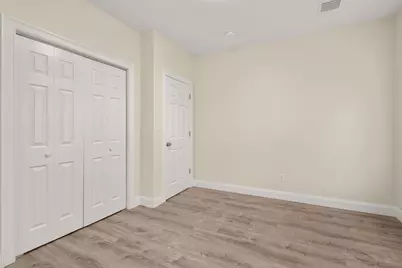 22 Oakland Street #B, Newton, MA 02458 - Photo 12
