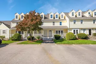 123 Merrimack Meadows Ln, Tewksbury, MA 01876 - Photo 2