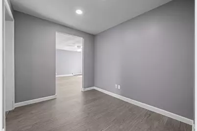 52 Forest Park Rd, Woburn, MA 01801 - Photo 10