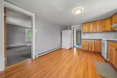 52 Forest Park Rd, Woburn, MA 01801 - Photo 14