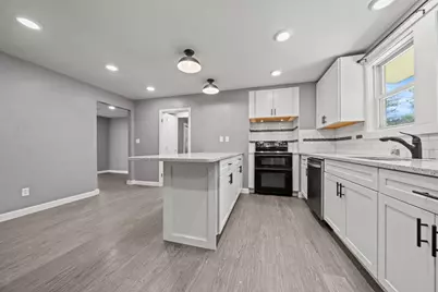 52 Forest Park Rd, Woburn, MA 01801 - Photo 6