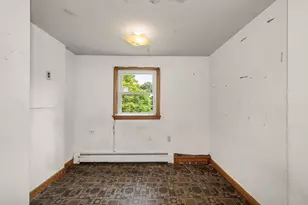 129 Forest St, Haverhill, MA 01832 - Photo 34