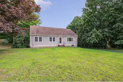 129 Forest St, Haverhill, MA 01832 - Photo 2