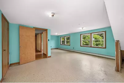 129 Forest St, Haverhill, MA 01832 - Photo 32