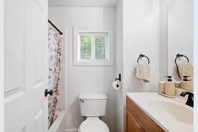 215 Eddy St, Springfield, MA 01104 - Photo 22