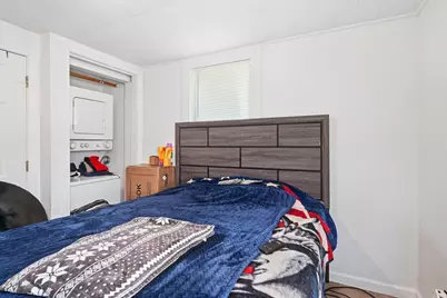 215 Eddy St, Springfield, MA 01104 - Photo 20