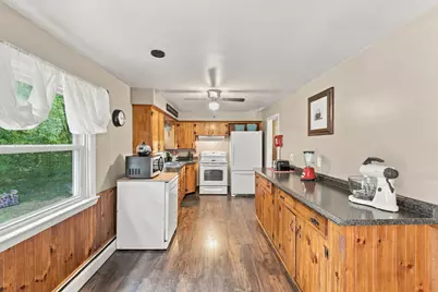 418 Millville Rd, Uxbridge, MA 01569 - Photo 16