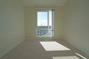 289 Walk Hill Rd, Boston, MA 02131 - Photo 12