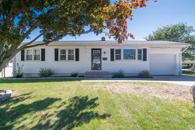 17 Pickering Street, Chicopee, MA 01013 - Photo 2