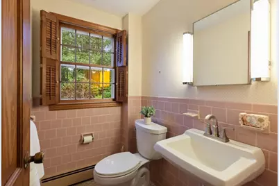 480 Essex St, Lynnfield, MA 01940 - Photo 30