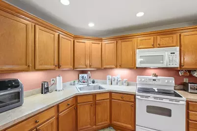 7 Crescent Way #101, Sturbridge, MA 01566 - Photo 10