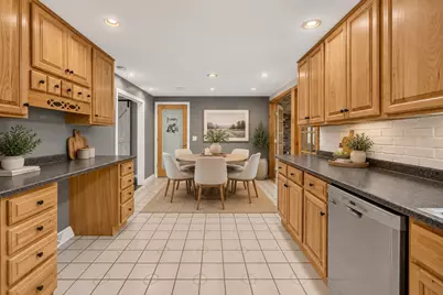 12 Sunset, Derry, NH 03038 - Photo 4