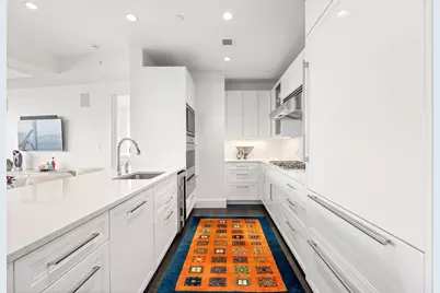 22 Liberty Dr #9, Boston, MA 02210 - Photo 8