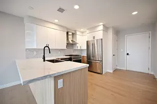 457 W Broadway, Boston, MA 02127 - Photo 2