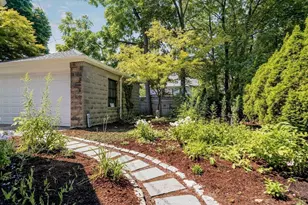 174 Lexington Ave, Cambridge, MA 02138 - Photo 22