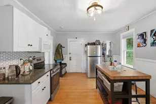 1576 Main St, Holden, MA 01522 - Photo 16