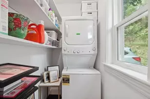 1576 Main St, Holden, MA 01522 - Photo 8