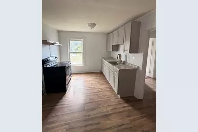 45 Chapin St #2, Southbridge, MA 01550 - Photo 4