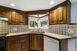 38 Loker St, Natick, MA 01760 - Photo 14
